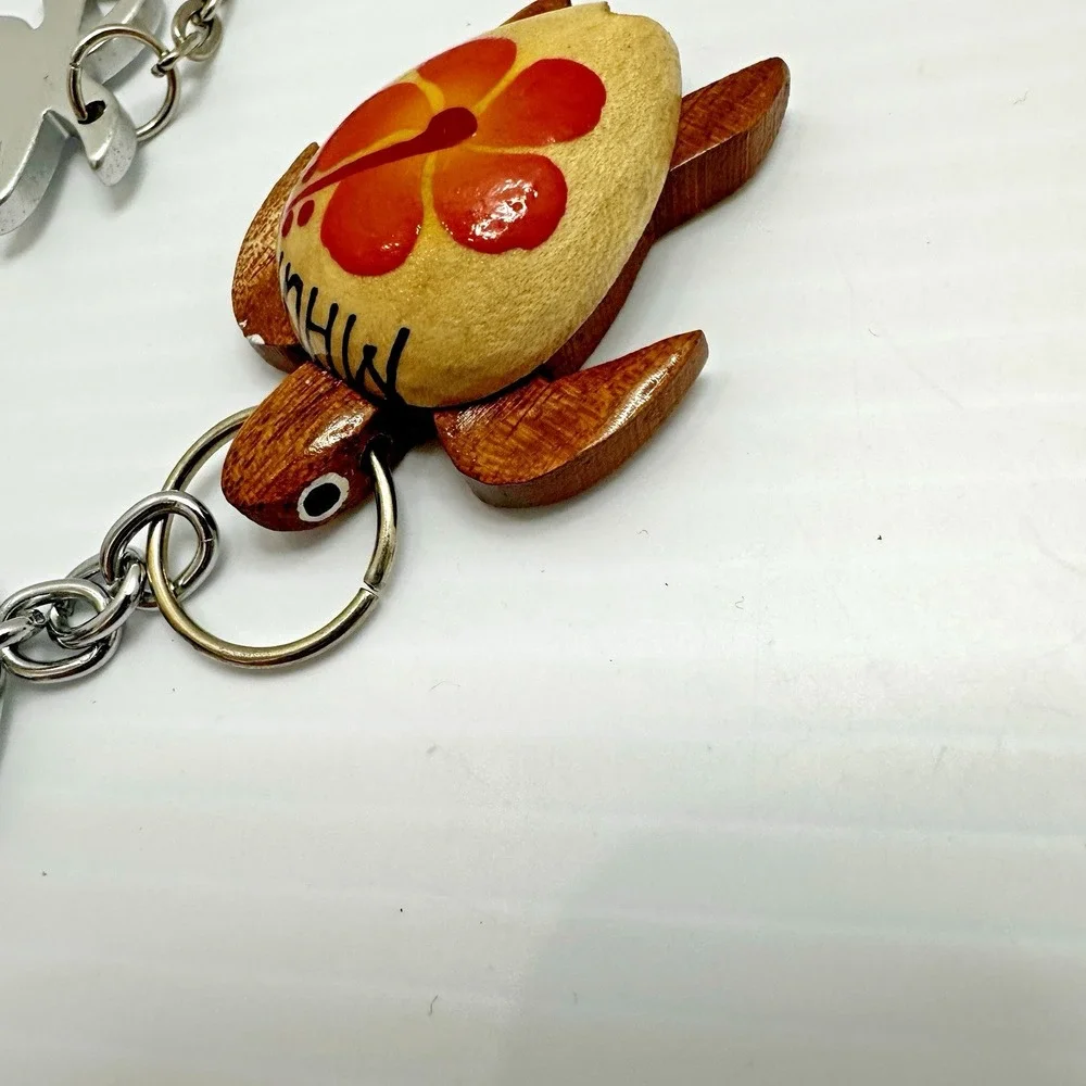 Hawaiian Islands lot 9 Keychain Purse Charm Surfboard Turtle Aloha Maui Marathon